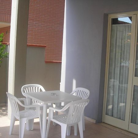 C.A.V. Residenza Prisco Aparthotel Marina di Grosseto Exterior foto