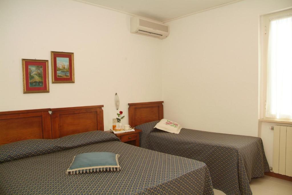 C.A.V. Residenza Prisco Aparthotel Marina di Grosseto Quarto foto