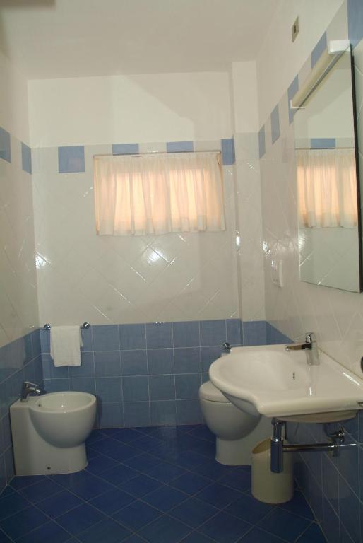 C.A.V. Residenza Prisco Aparthotel Marina di Grosseto Quarto foto